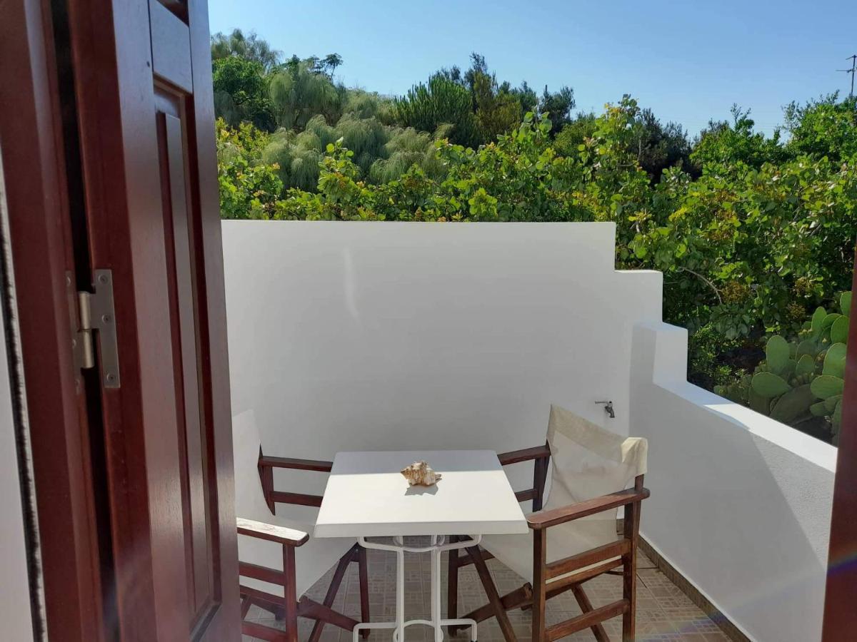 Matilda Milos - Cycladic Living Apartment Triovasálos Exterior foto