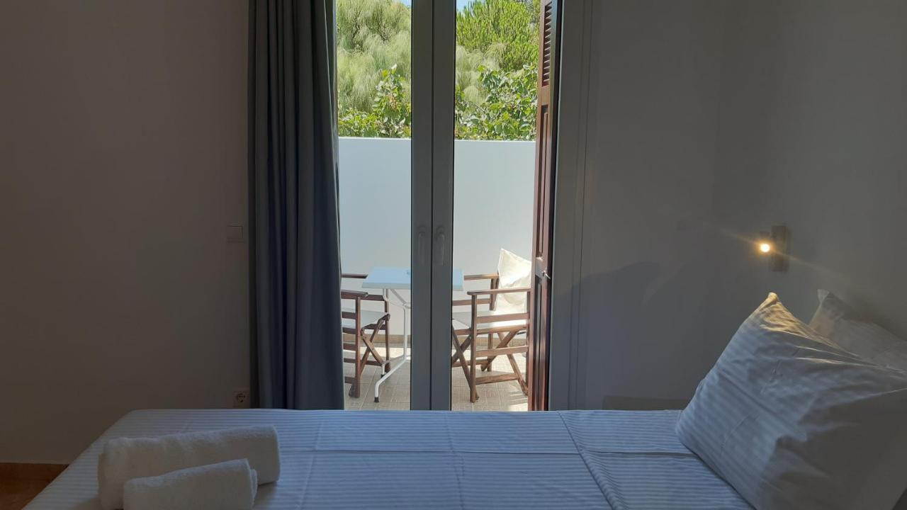 Matilda Milos - Cycladic Living Apartment Triovasálos Exterior foto