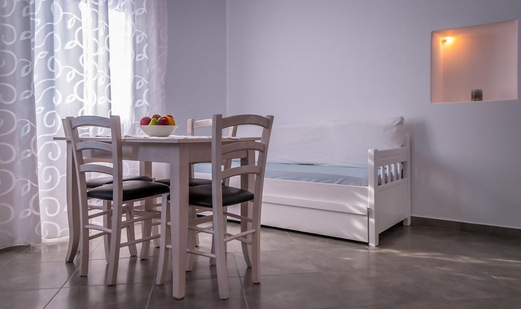 Matilda Milos - Cycladic Living Apartment Triovasálos Exterior foto