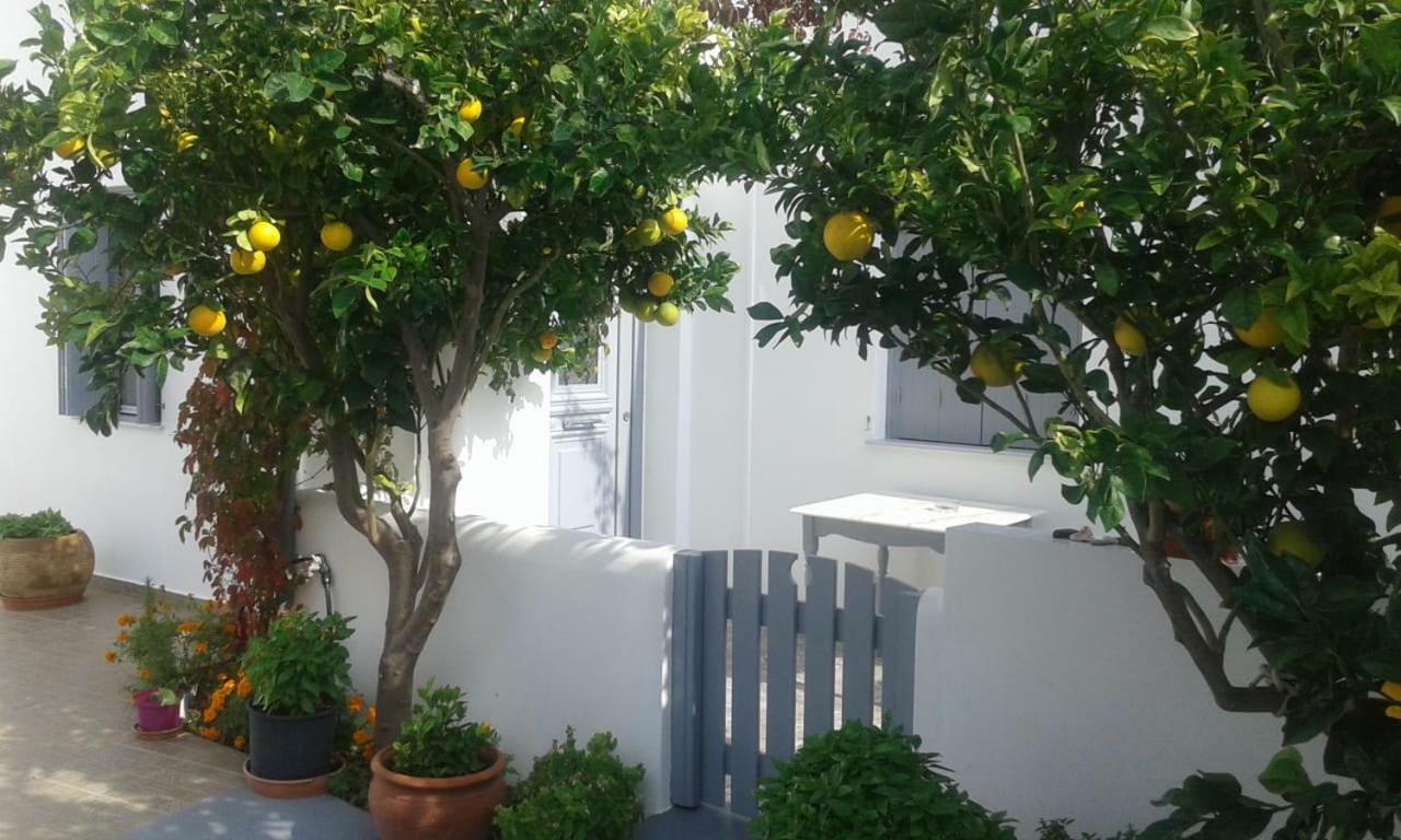 Matilda Milos - Cycladic Living Apartment Triovasálos Exterior foto